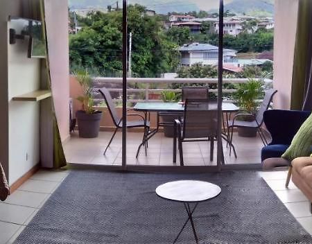 Orio Papeete Centre Apt W Pool Екстериор снимка